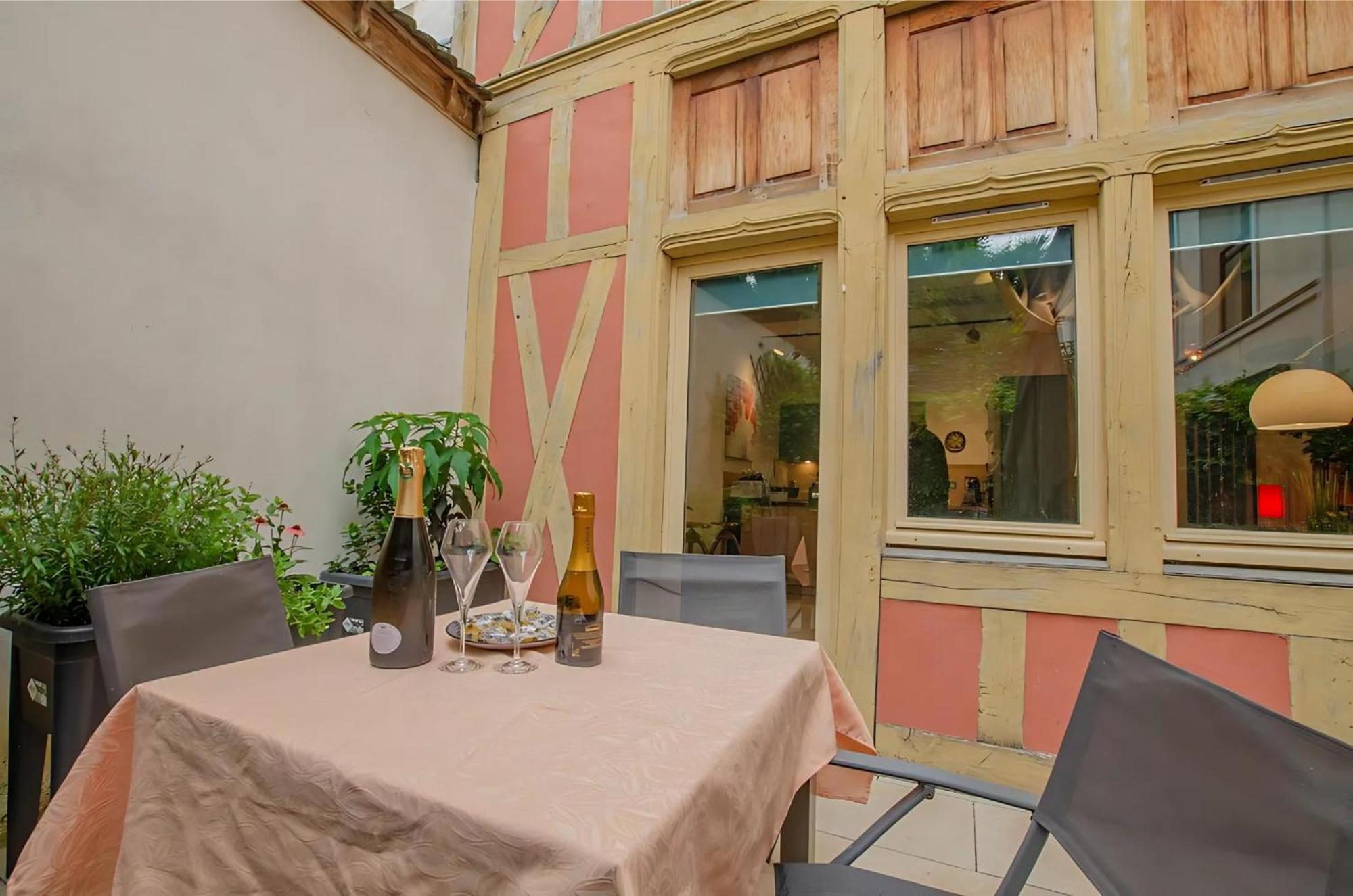 Superbe Appartement Au Coeur De Troyes Exterior foto